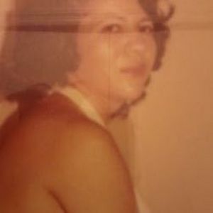 Meet your Posher, Angie